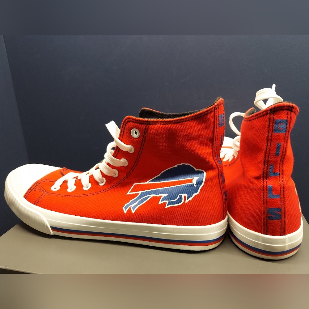 Buffalo Bills Foco Womens 9 Converse Chuck Taylor All Star Style Hi High Tops